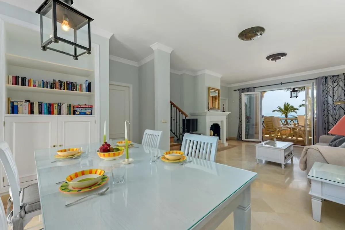 Seafront Penthouse, Casares Apartment Bahia de Casares